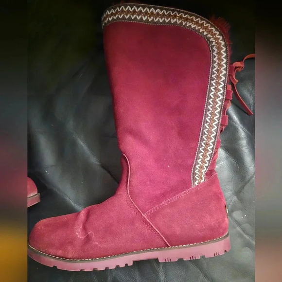 Lamo women's madelyn Faux Fur Linning knee Length Boot Burgundy sz 9US - Picture 3 of 7